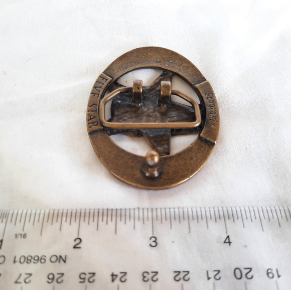 5 star belt buckle - Picture 3 of 3